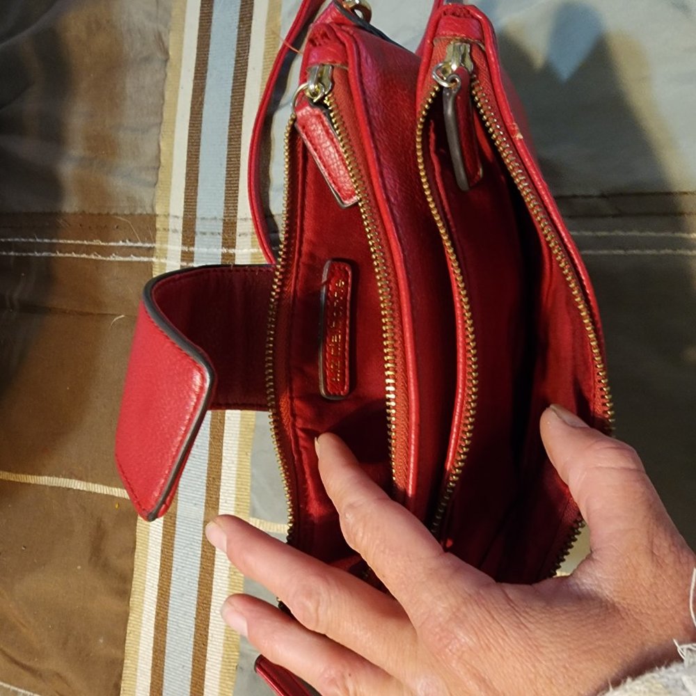 Purse - Picture 3 of 3
